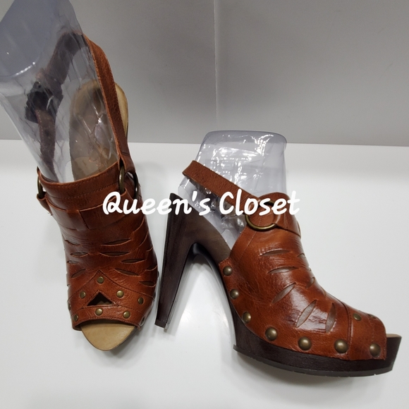 Jessica Simpson | Women's Leather Studded Ankle Strap Platform Heels- BRAND NEW - Picture 4 of 6